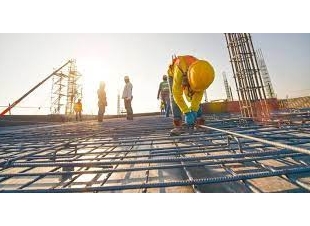 قفزة قوية في صادرات مواد البناء  28% نمو خلال عام 2023